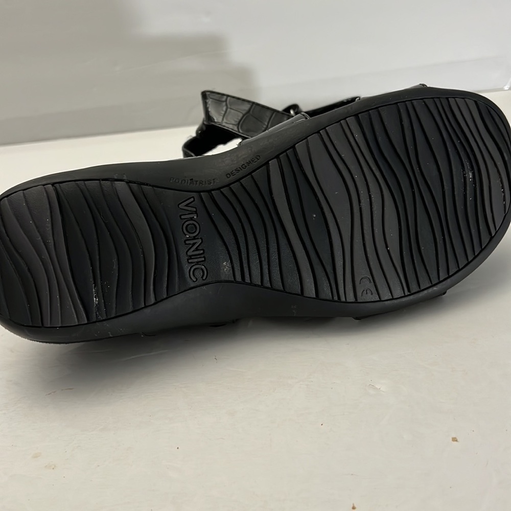 Vionic Podiatrist Designed Adjustable Comfort San… - image 6